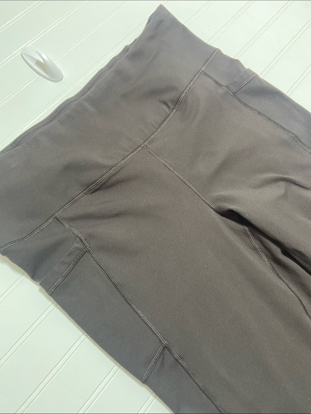 Yogalicious High-Rise Leggings Size 1X Chocolate Brown Pockets Athleisure - Picture 2 of 7